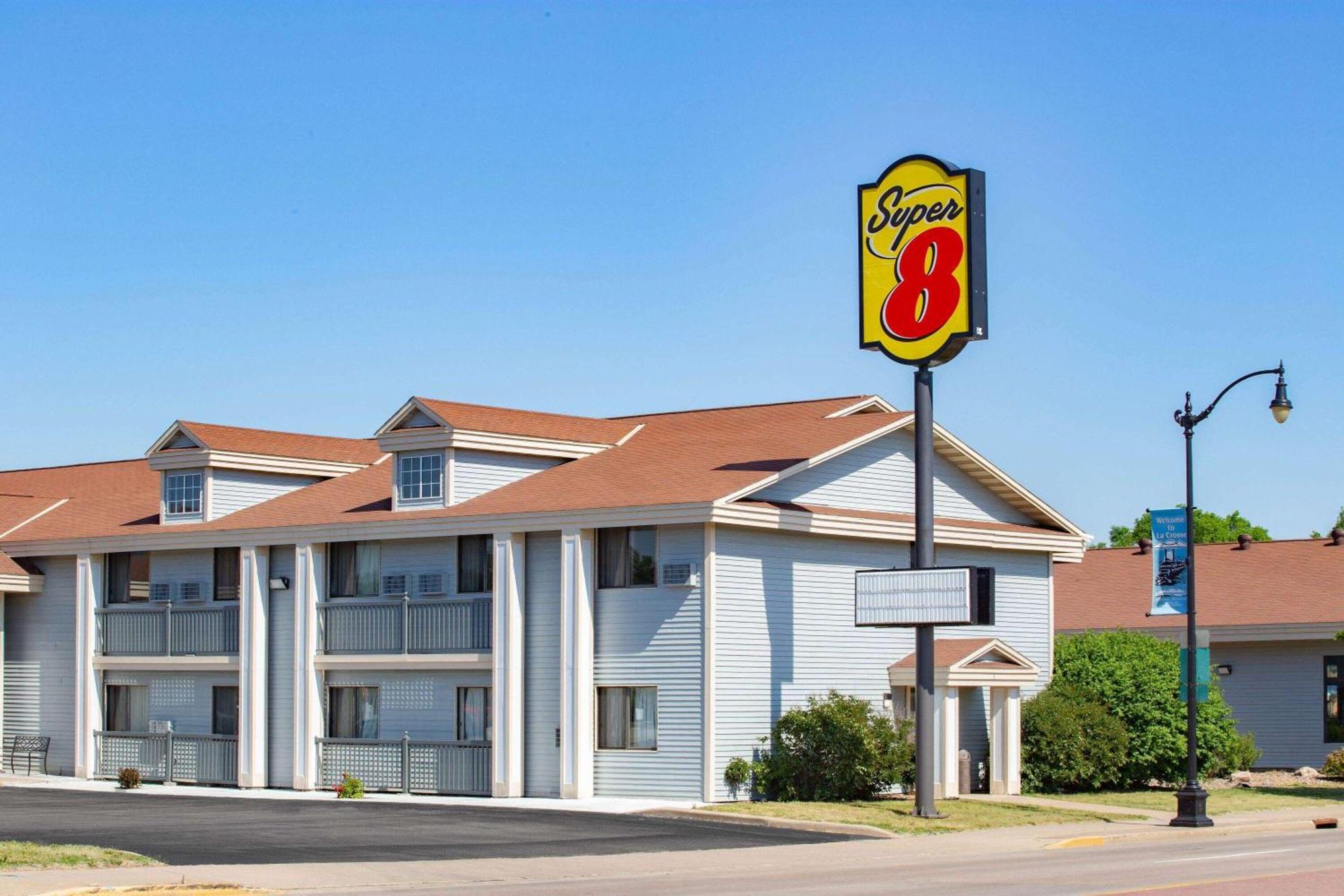 Hotel Super 8 By Wyndham La Crosse Zewnętrze zdjęcie